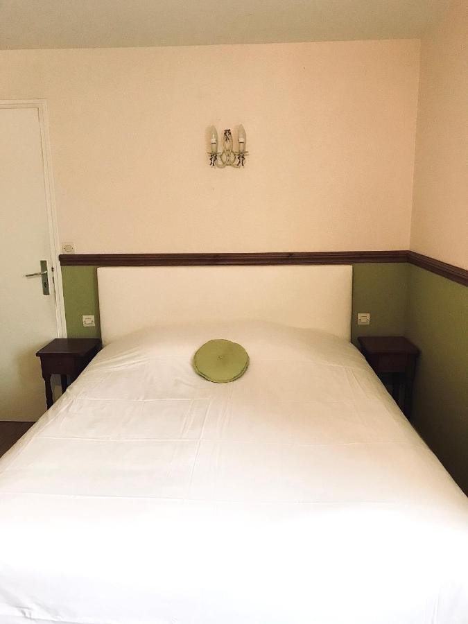 La Ferme De La Maugerie Bed & Breakfast Thoury ภายนอก รูปภาพ